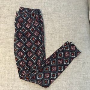 *1 for 12*  *2 for 18*   *3 for 25* LuLaRoe